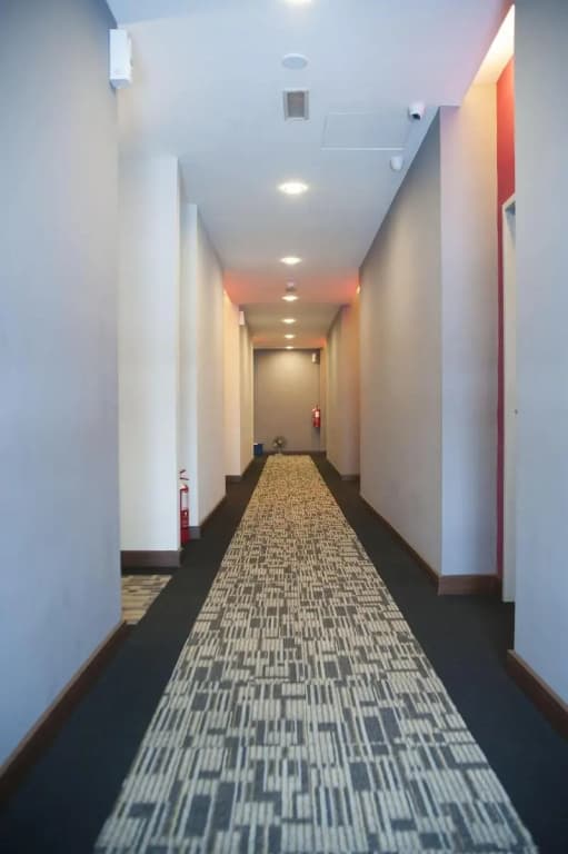 Indra Hotel - photo 11