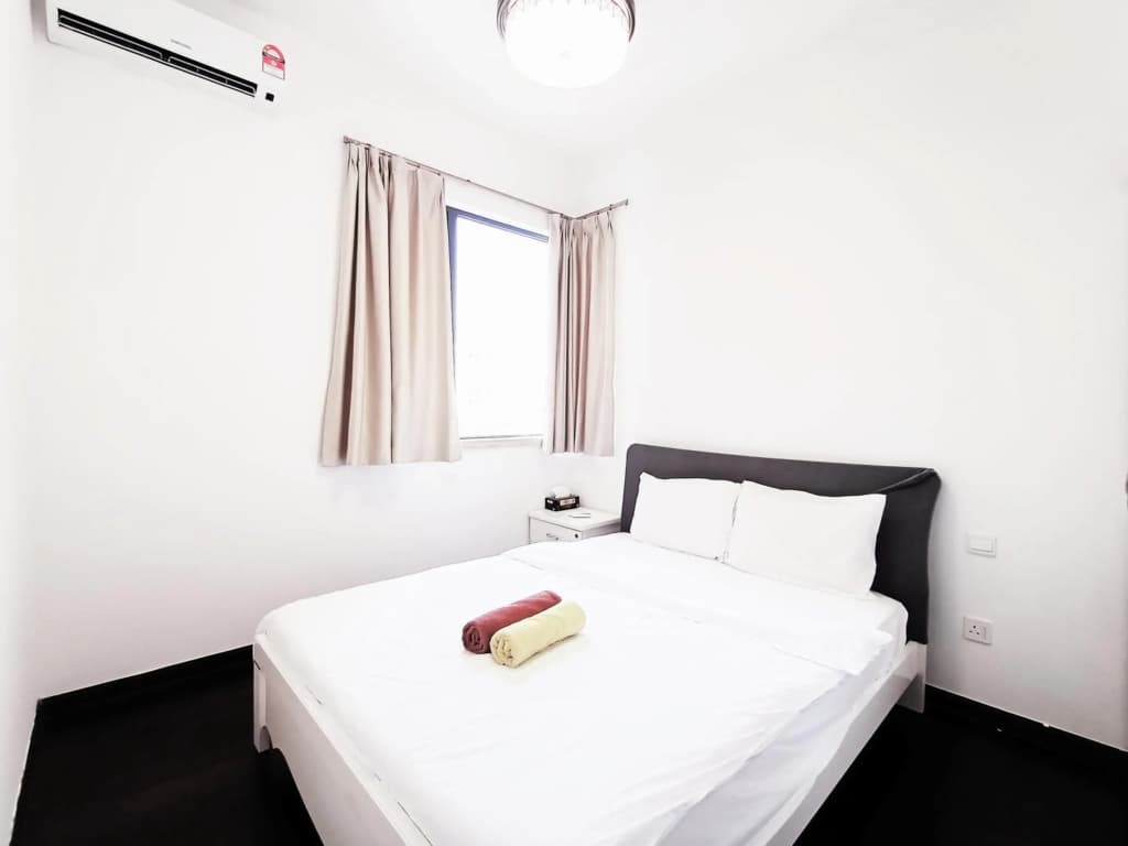 R&F Princess Cove JB Town Homestay 3 Bed 2 Bath - photo 3