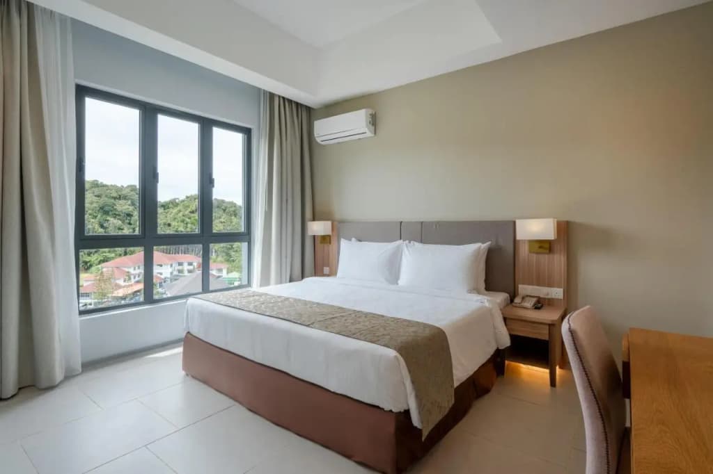 Zenith Suites Cameron - photo 35