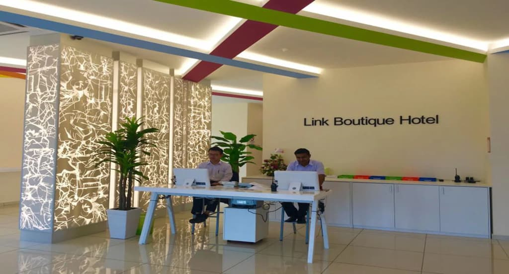 OYO 89848 Link Boutique Hotel - photo 17