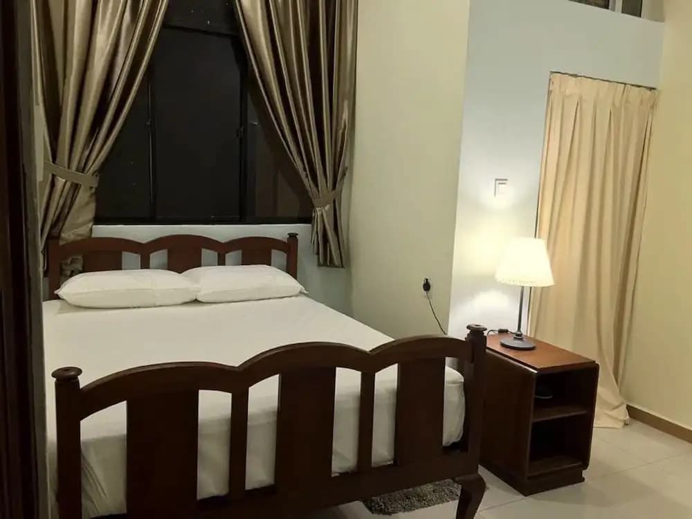 Atap Homestay - photo 2