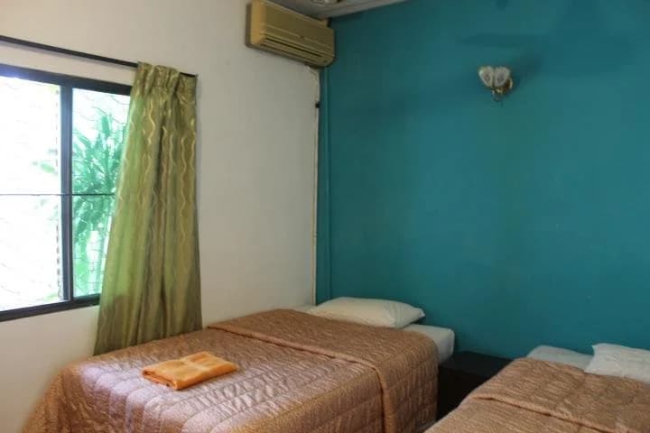 Roof Top Guest House Melaka - photo 6