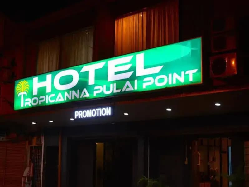Hotel Tropicanna Pulai Point - photo 1