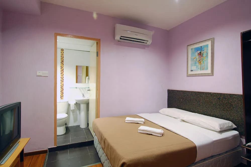 Aristo Hotel @ Putatan - photo 6