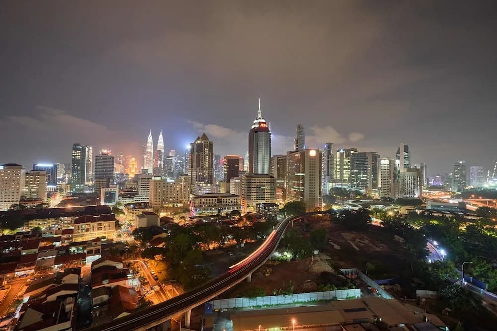 Regalia Residence @ KLCC View Sky Pool by MC - photo 22