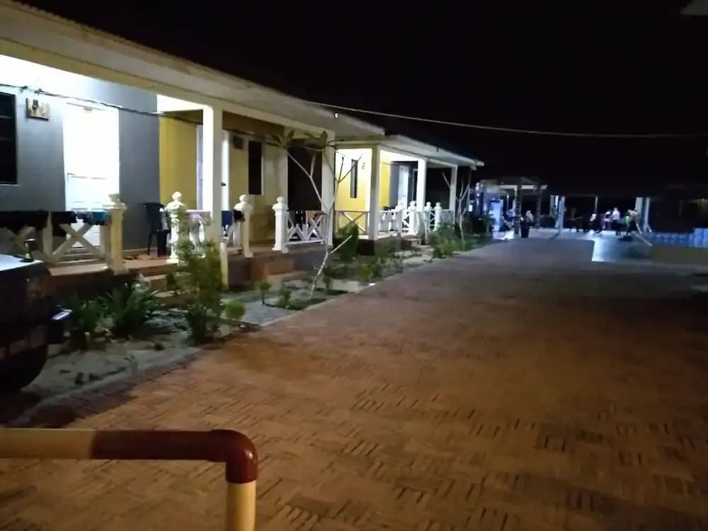 Sawang Guesthouse - photo 31