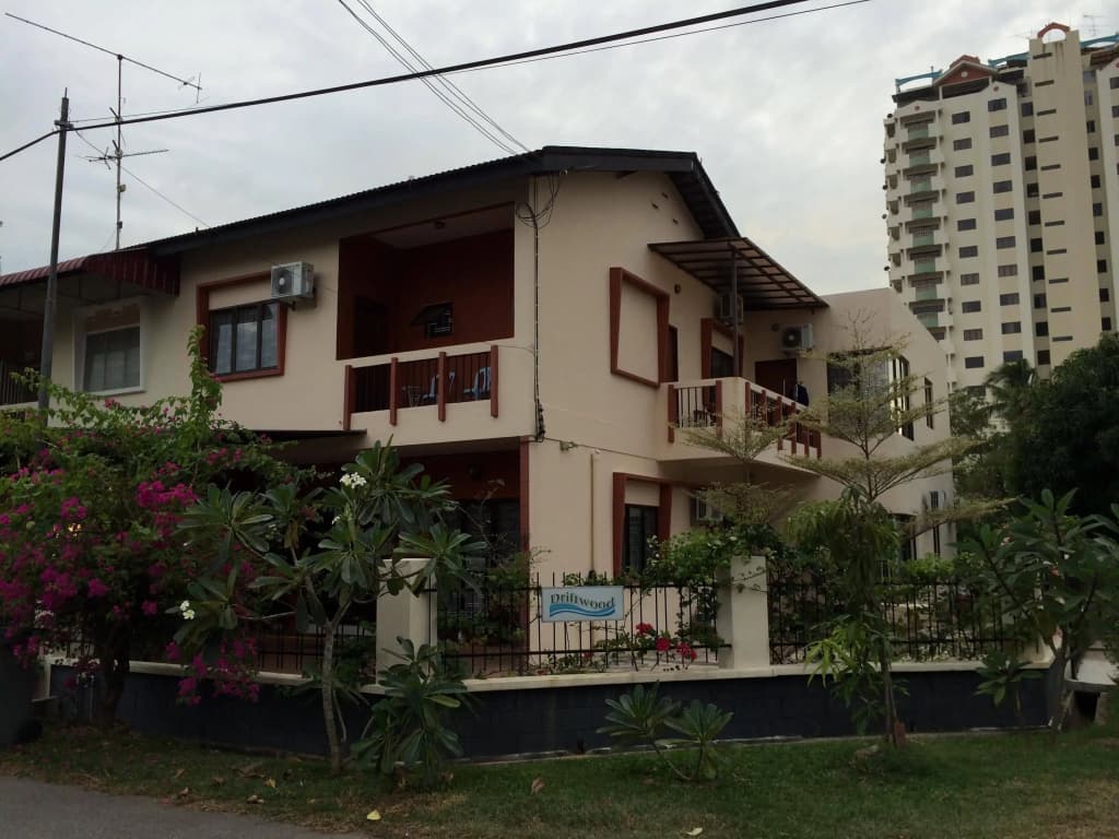 Driftwood Guest House - photo 9