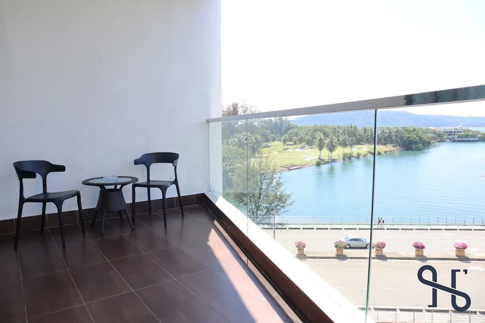 Homesuite' Home at The Loft Imago - photo 8