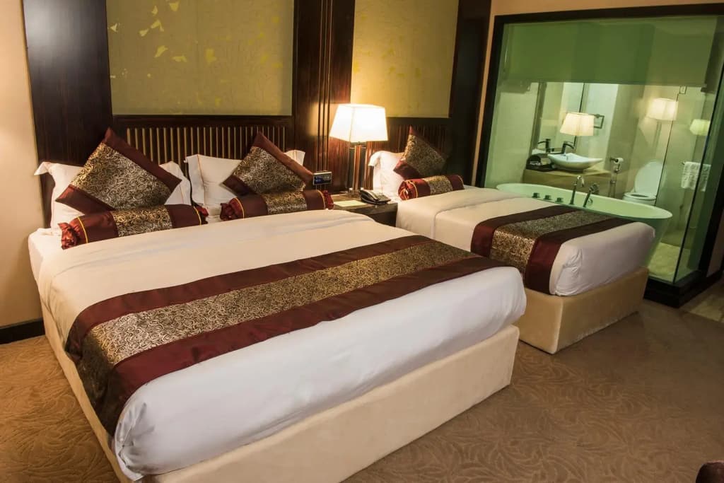 Royale Signature Hotel - photo 24