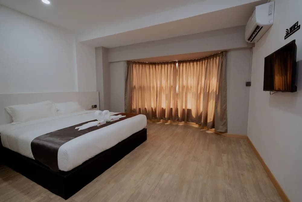 Kimal Hotel @ off Jalan Tupai - photo 7