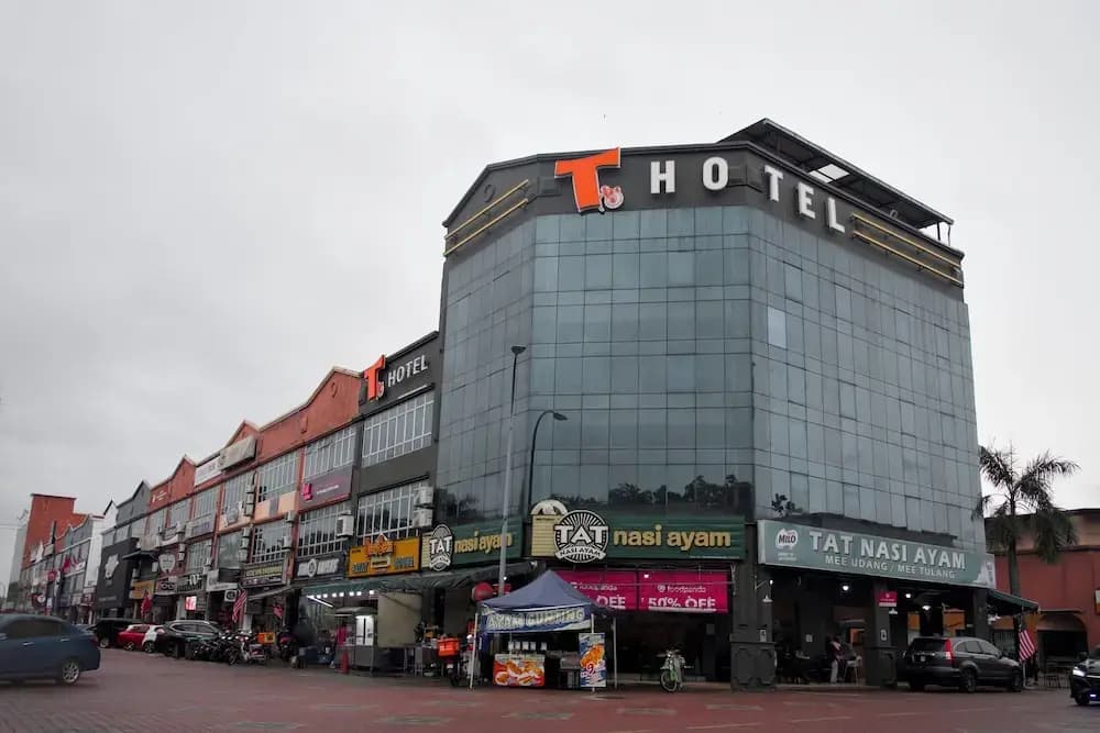 T Hotel Jalan Sultanah - photo 1