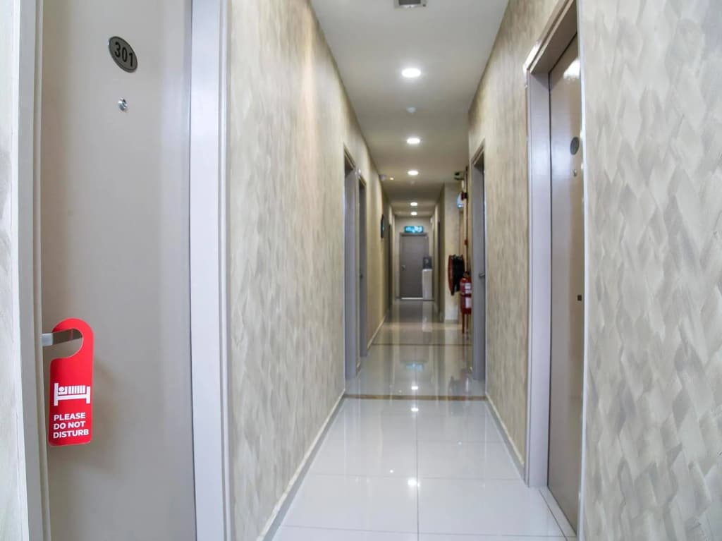 OYO Rooms Kota Laksamana - photo 9