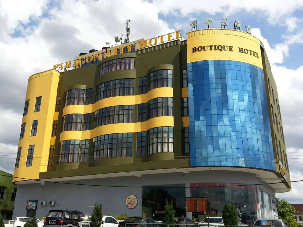 Paragon City Hotel - photo 1