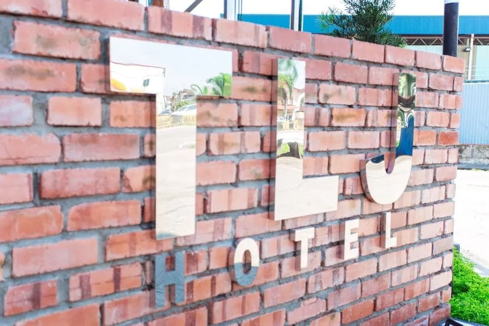 TLJ Hotel - photo 16
