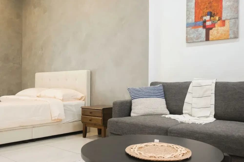 Luxstay Atria Sofo Suites Apartments - photo 4