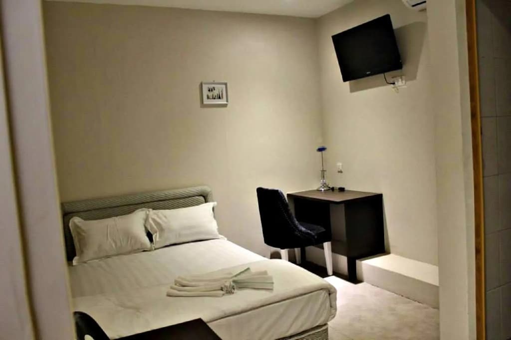 Lodge 37 - photo 1