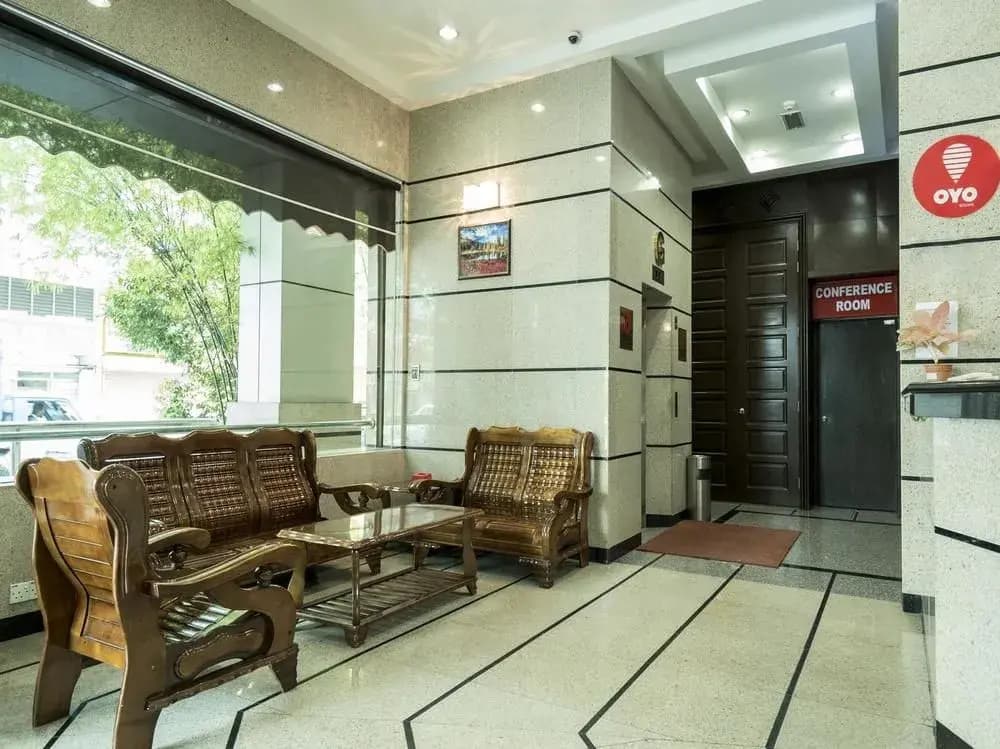 OYO 244 Family Hotel - photo 10