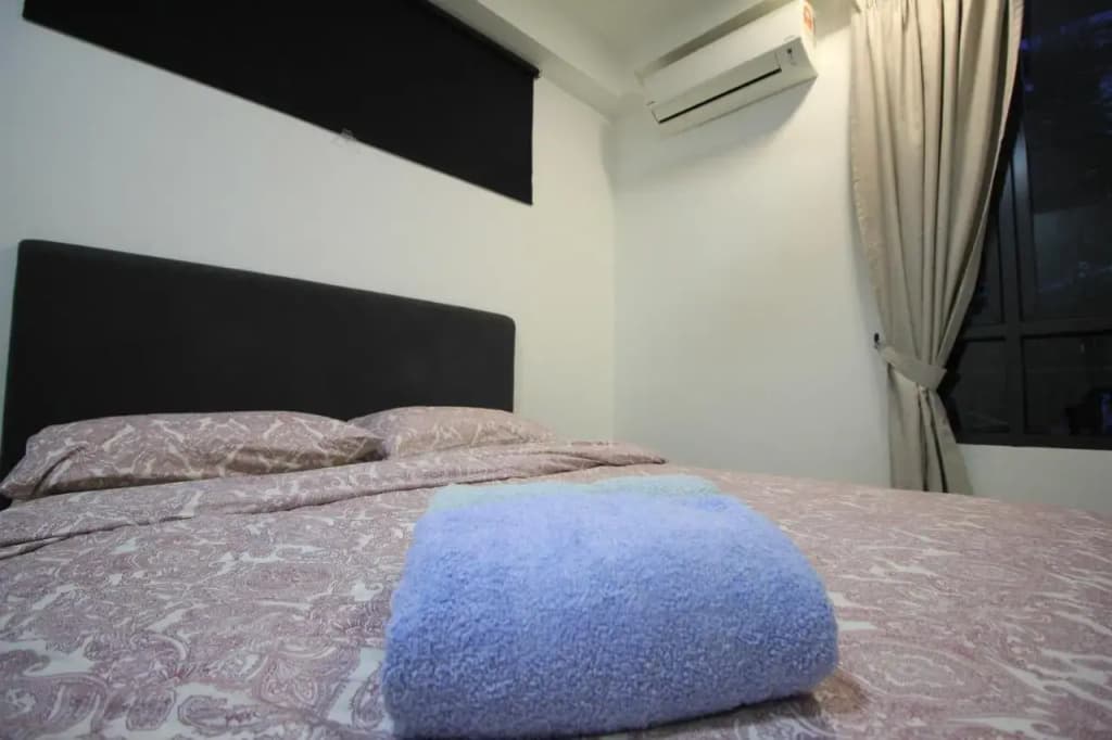 Carlos Apt 9am-5pm WorkFromHome 8Hours WiFi Netflix - photo 2