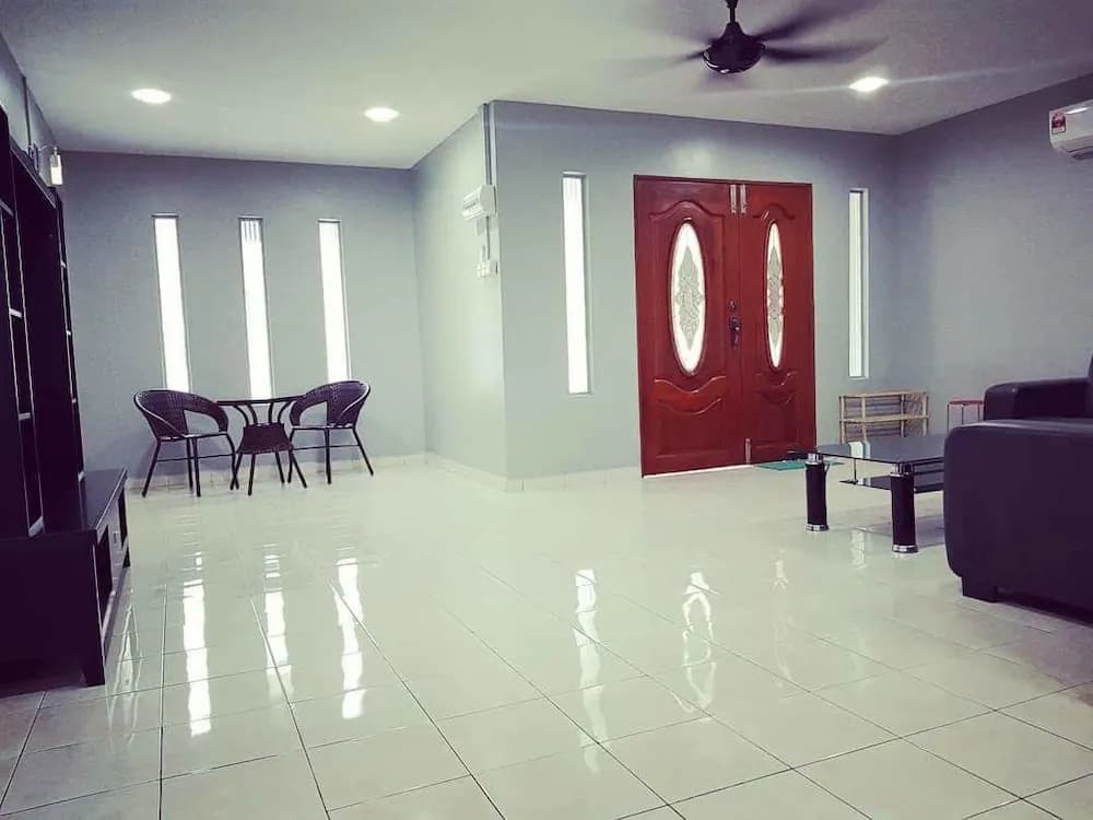 Homesweet Muslim Homestay - photo 7