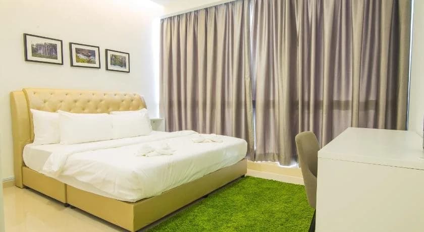 PINNACLE Suites - photo 5