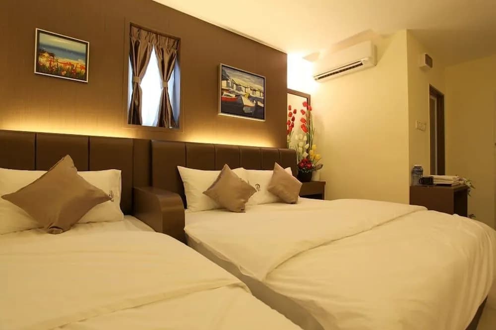 Hotel Zamburger Laurence Melaka (Marina Well) - photo 7