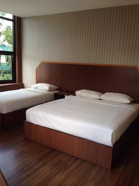 Urban Hotel - photo 3