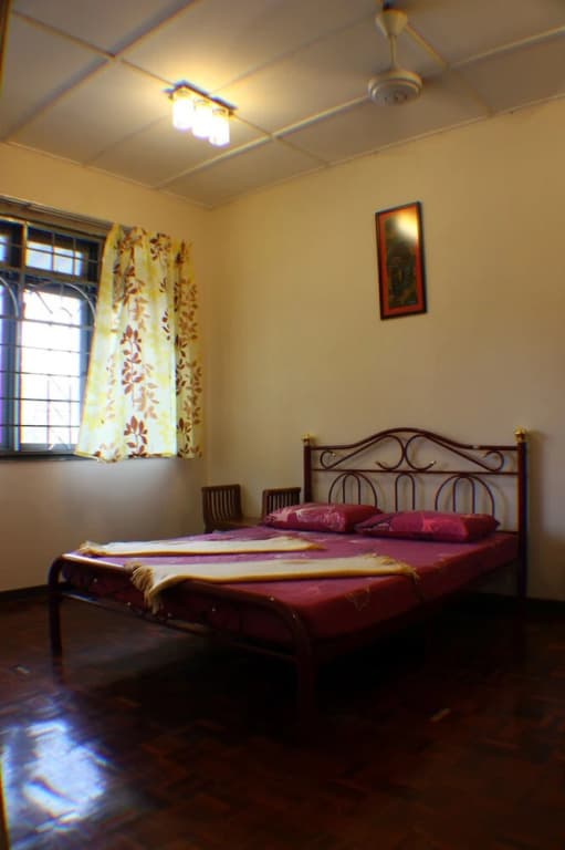 Teratai Homestay Taman Kinrara 2 - photo 5