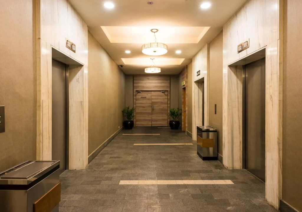 St. Giles Boulevard Hotel - photo 9