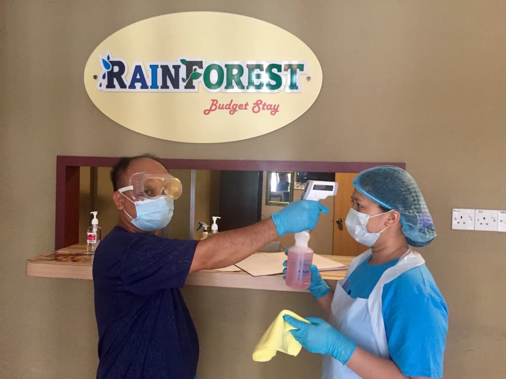 Rainforest Budget Stay - photo 14