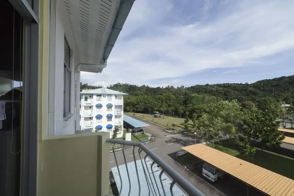 Summerbay Beach Resort Apartment - photo 17