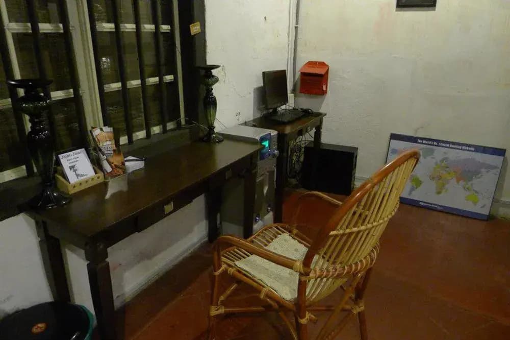 Jalan Jalan Emas Guest House - photo 10