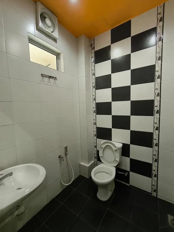 Hotel O Guesthouse Dseribong - photo 10