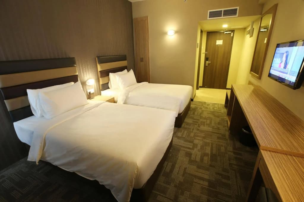 SEM9 Senai ''Formerly Known as Perth Hotel" - photo 6