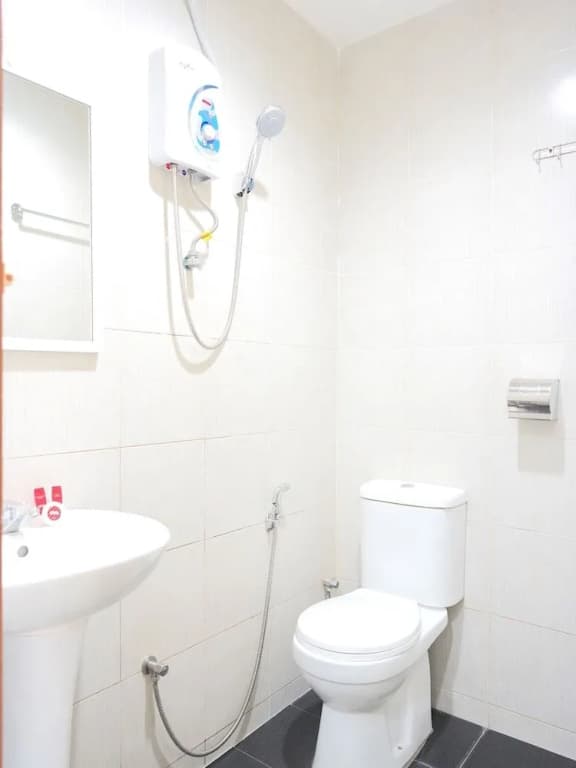 OYO 89373 Nobel Homestay - photo 8