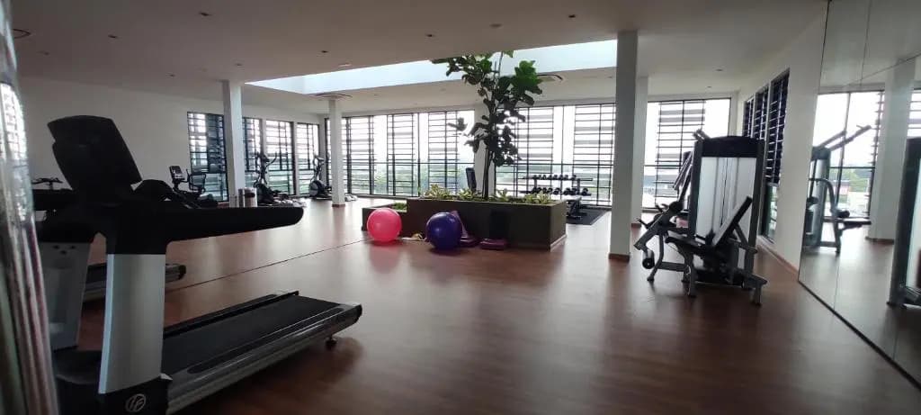Bukit Rimau Instagrammable 2 Bedroom Apartment With Pool View up to 5 PAX - photo 12