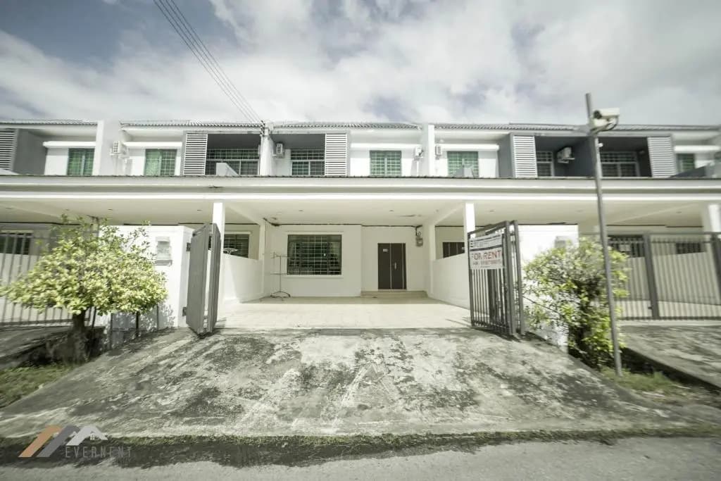 Curtin Waters Homestay by Evernent - photo 1