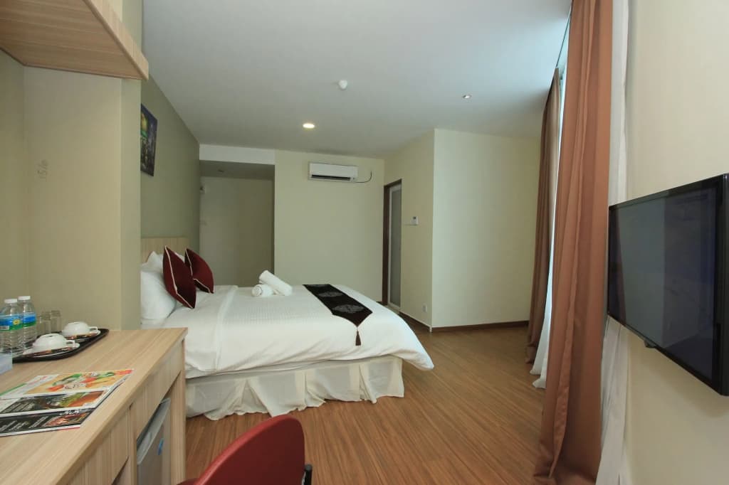 Veer Hotel - photo 3