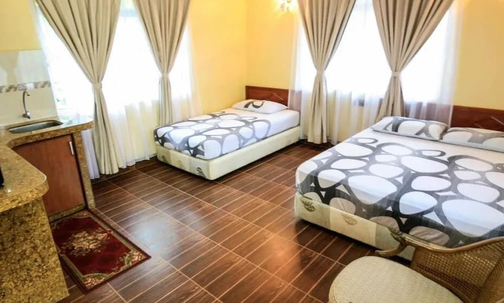 OYO Home 90356 Homestay Kampung Paya Guring - photo 9