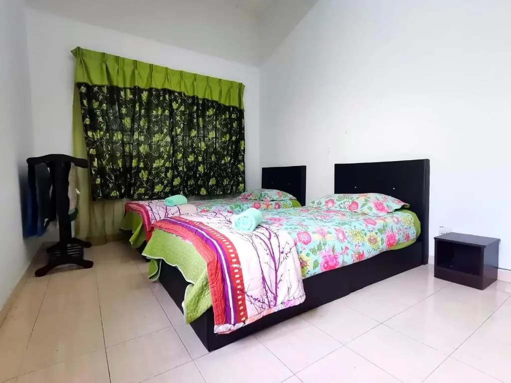 Sya Homestay @ Senawang - photo 2