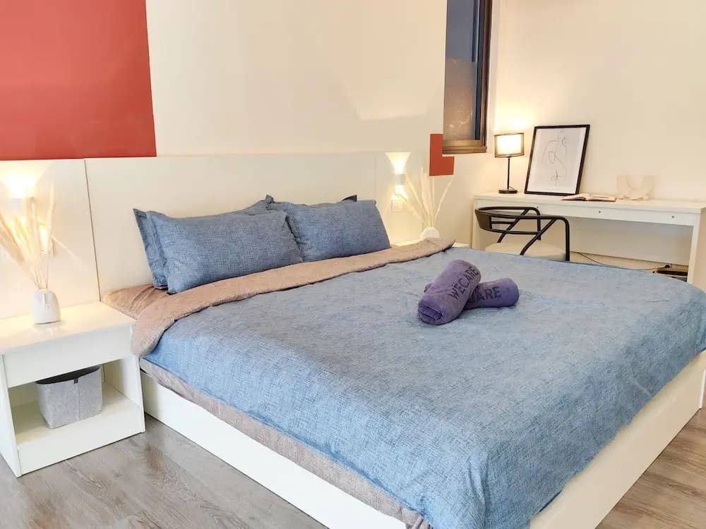 Icon City Premier Suites by WeCare - photo 5