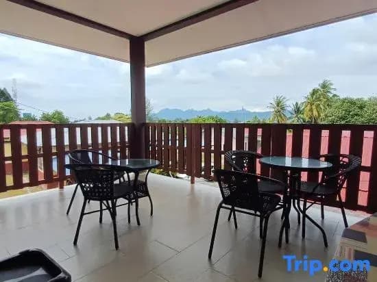 Haji Hassan Guest House - photo 9