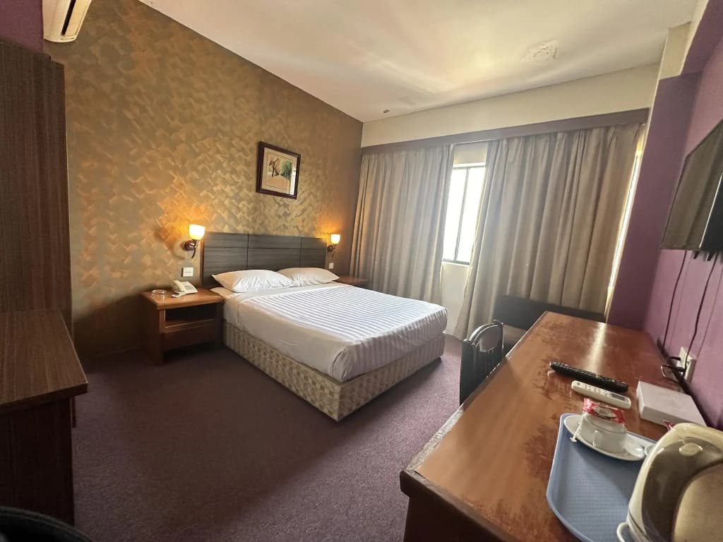 Klang Histana Hotel - photo 2