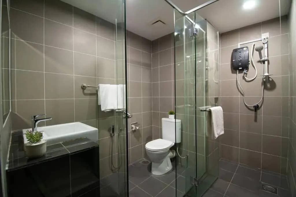 Aeropod KK Studio Unit 09 Near Airport And City Free Parking - photo 1