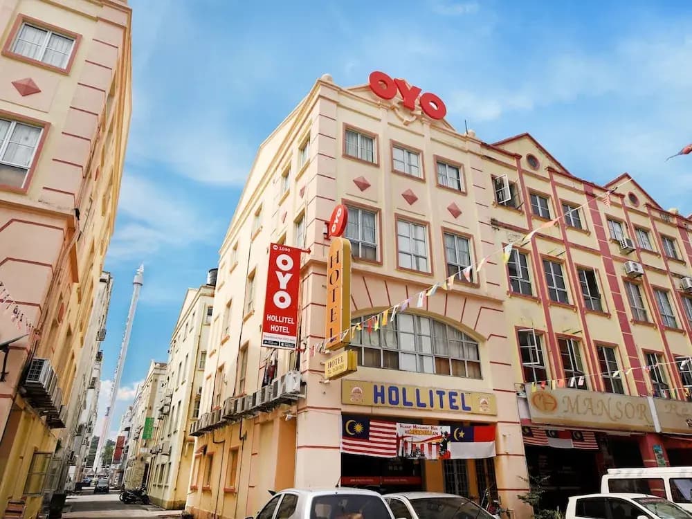 Hollitel Hotel Melaka by OYO Rooms - main photo