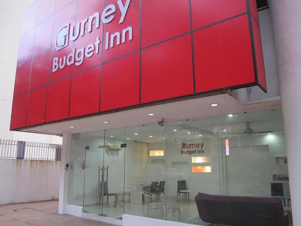 Gurney Budget Inn - Hostel - main photo