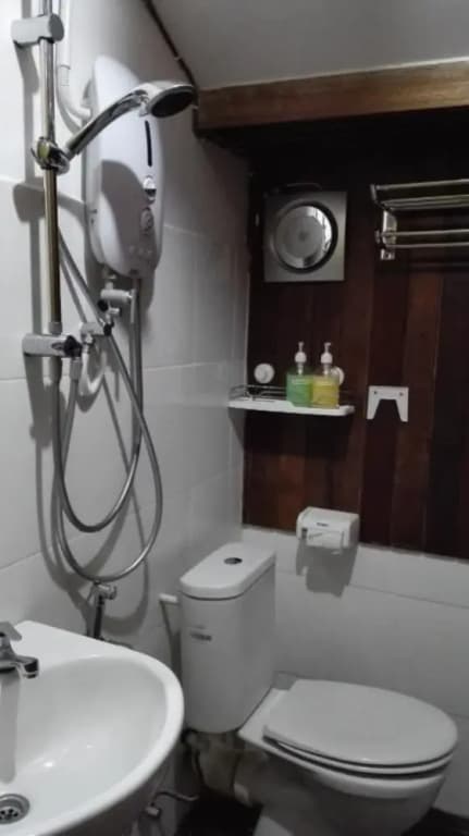 Silver Shine Guesthouse - photo 10