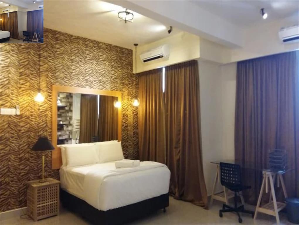 Premier Times International Hotel - photo 2