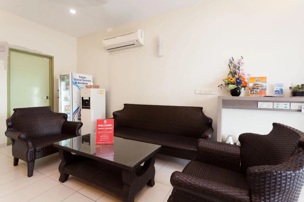 ZEN Rooms Taman Semabok - photo 2