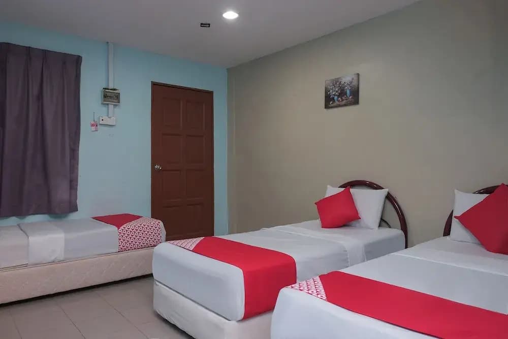 OYO 90015 Indah Chalet - photo 5