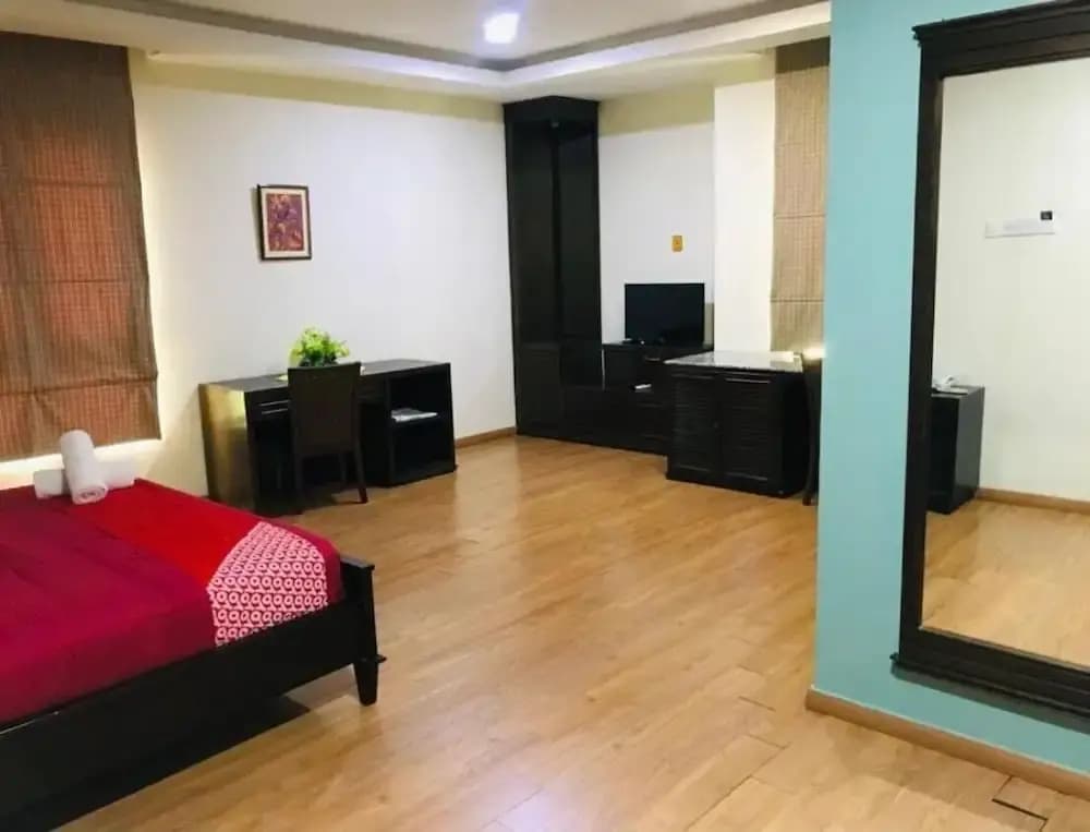 Maxwell Inn Luxury Hotel - photo 4